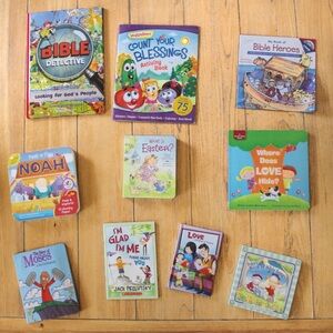 Christian Children’s Books Preowned Lot Flap and Pop Out Books
